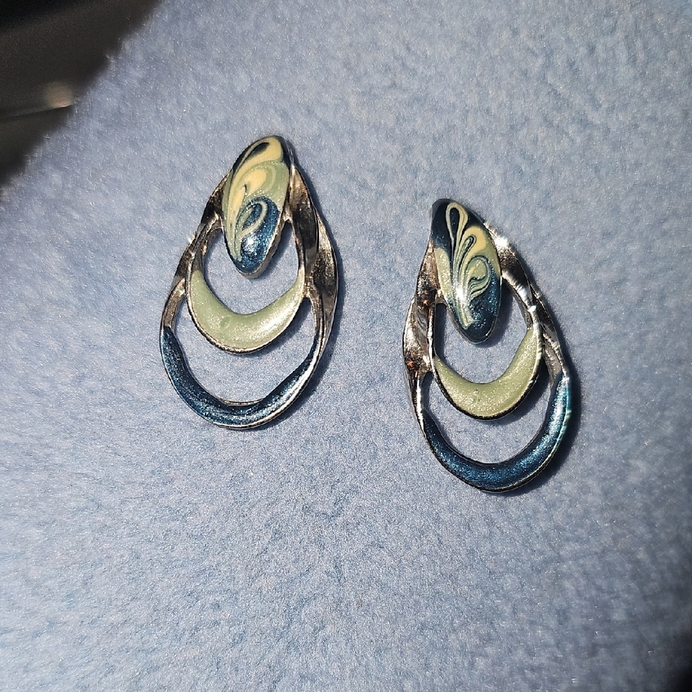 VINTAGE Elegant Blue Green and Silver Teardrop Earrings Women Marble Enamel